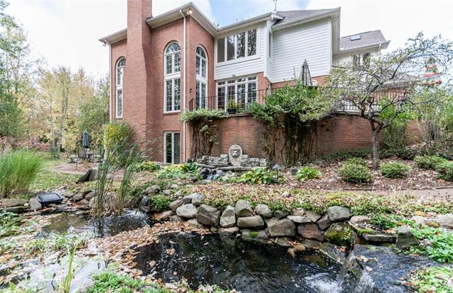 Stonehenge Estates Rochester MI Homes for sale